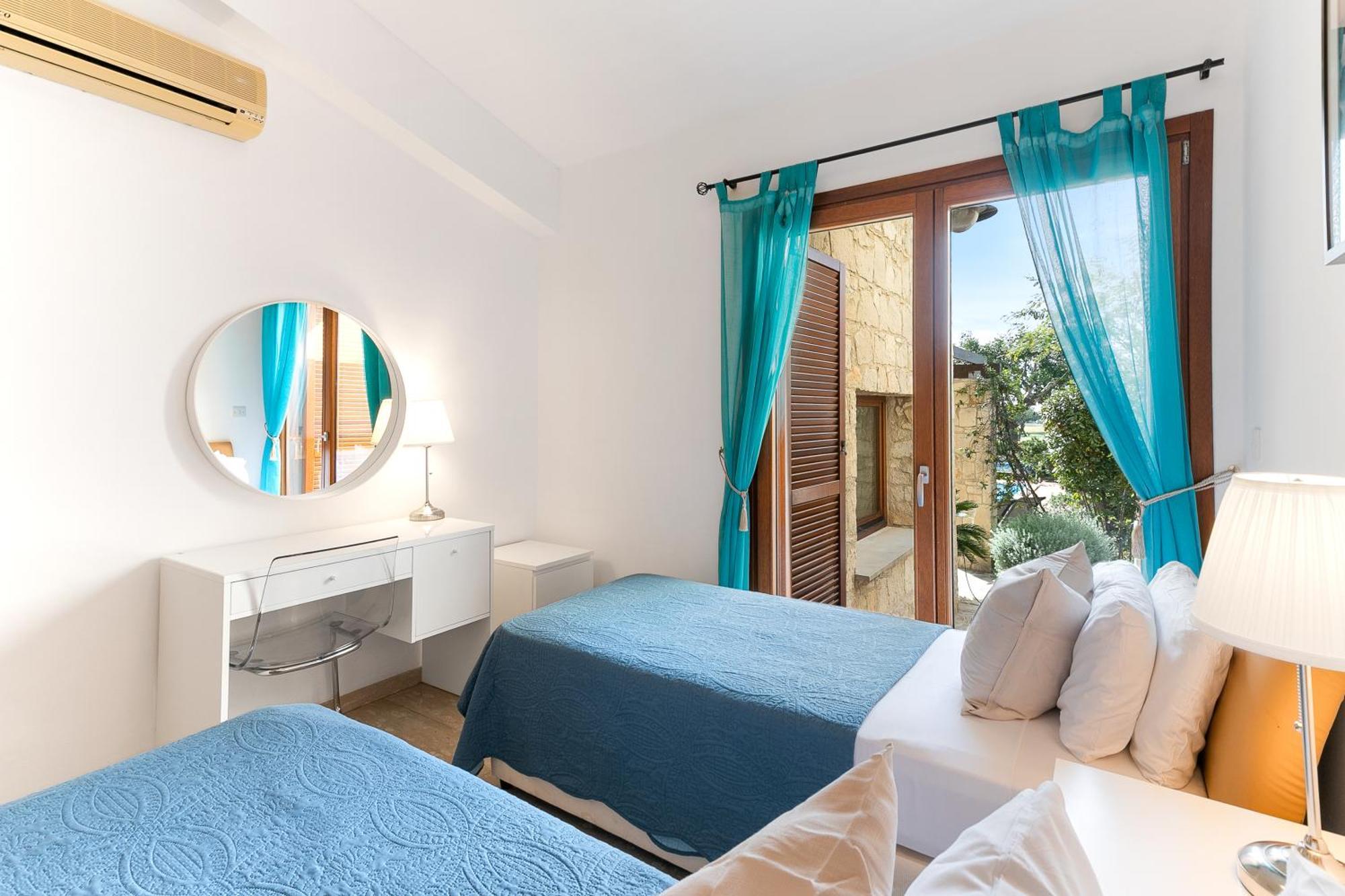 2 Bedroom Villa Destu With Private Pool And Golf Views, Aphrodite Hills Resort Kouklia Eksteriør billede